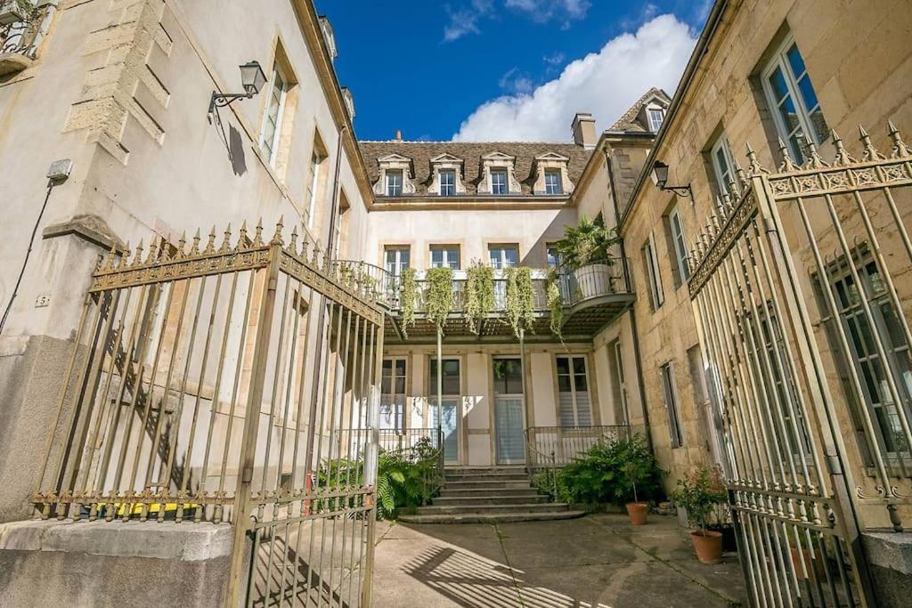 Le Patio - Srloc Apartment Dijon Bagian luar foto